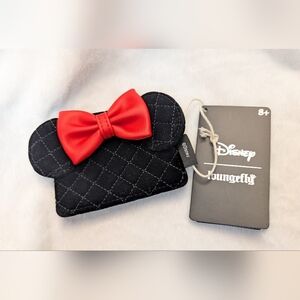 Loungefly Minnie Mouse velvet card holder NWT